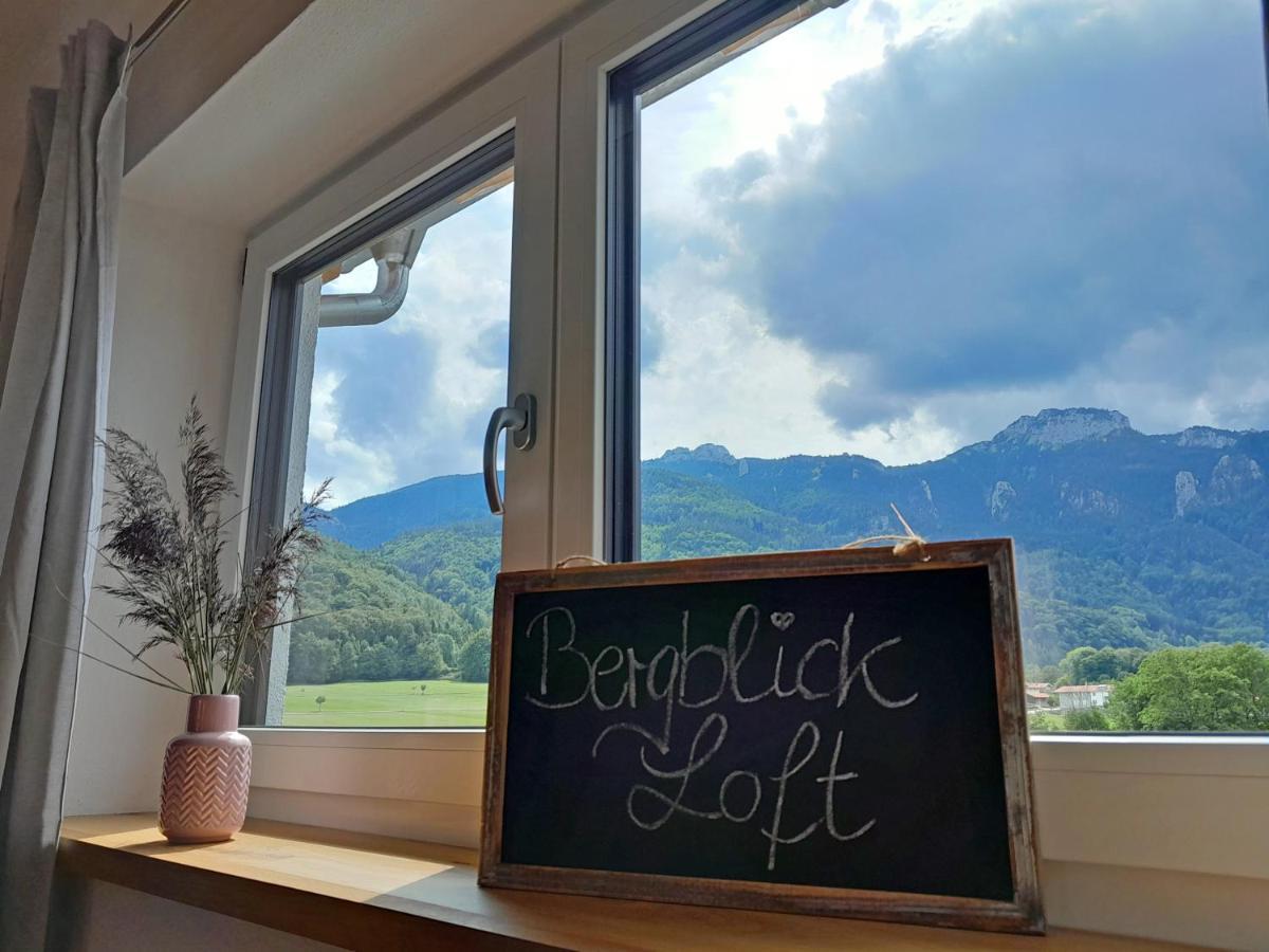Ferienwohnung Bergblick Loft Aschau im Chiemgau Exterior foto